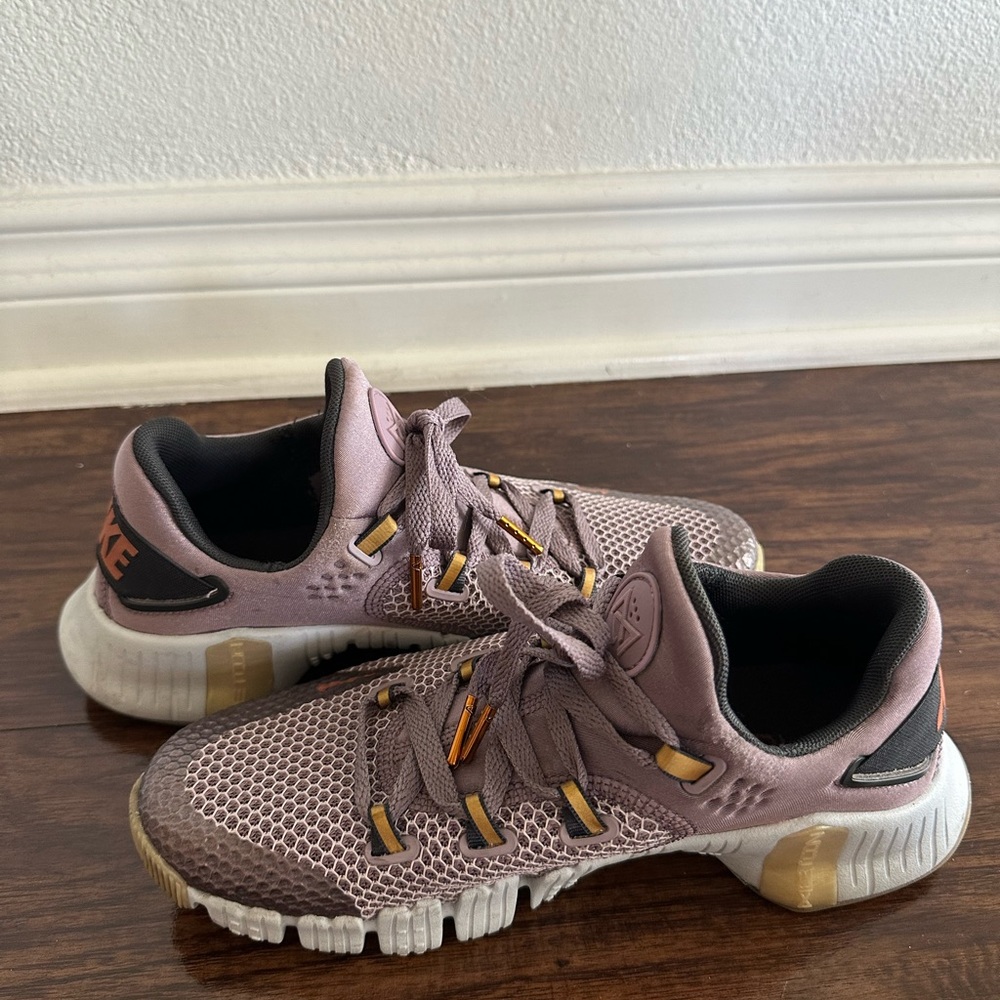 Nike Women's Athletic Shoes in Purple and Gold - Picture 4 of 5